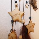 IMwood - Dřevěný dekorativní Lapač snů s jménem miminka, průměr 18 cm